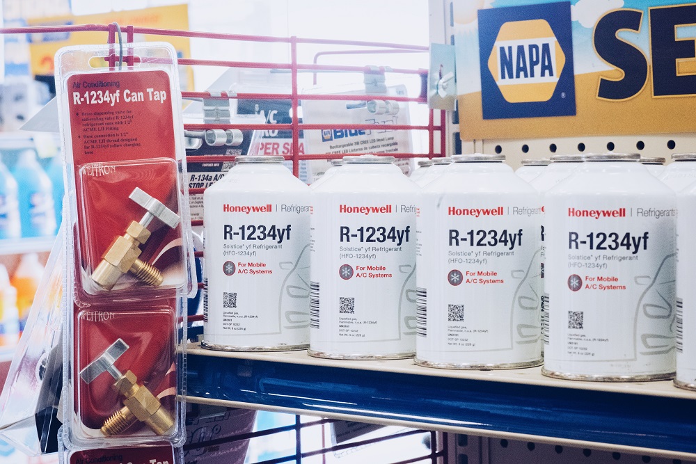 NAPA Auto Parts Now Selling Honeywell Solstice® yf Service Cans